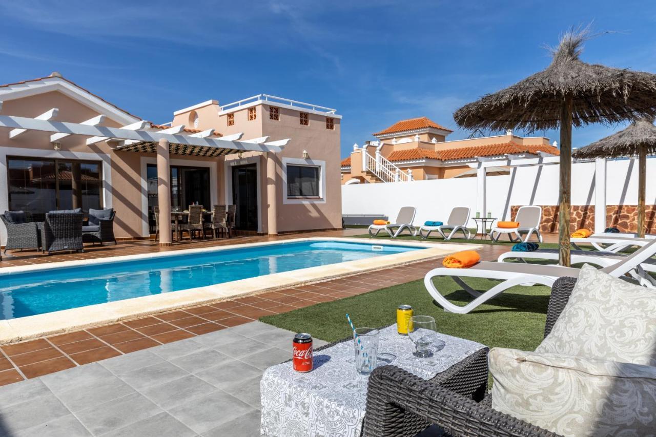 Villa With Private Pool, Near Beach And Golf Caleta De Fuste- Villa Charlotte Costa De Antigua Kültér fotó