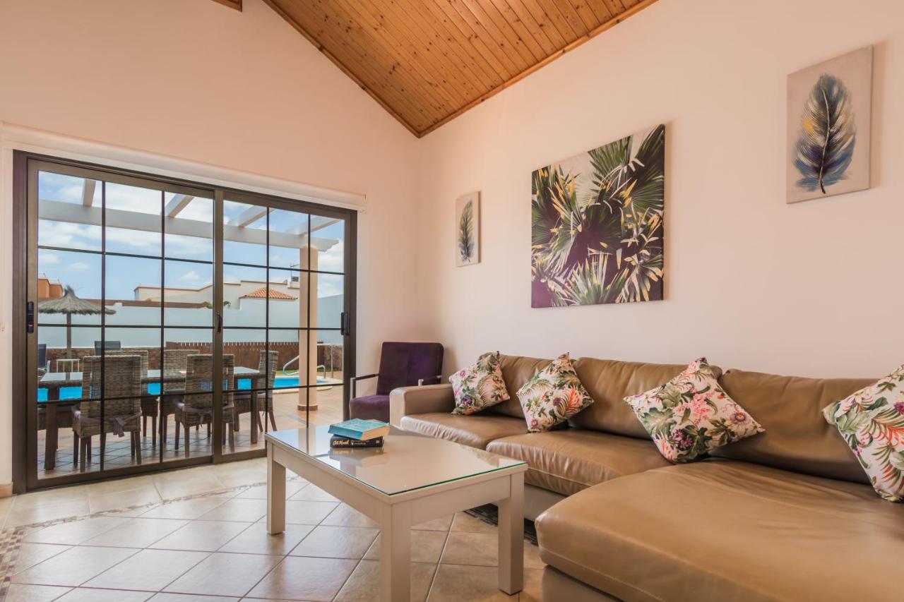 Villa With Private Pool, Near Beach And Golf Caleta De Fuste- Villa Charlotte Costa De Antigua Kültér fotó