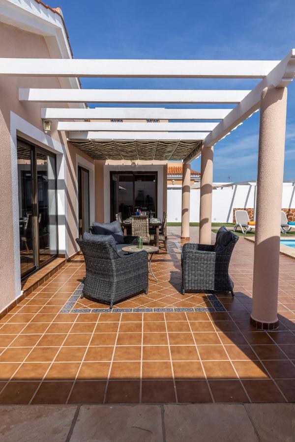 Villa With Private Pool, Near Beach And Golf Caleta De Fuste- Villa Charlotte Costa De Antigua Kültér fotó