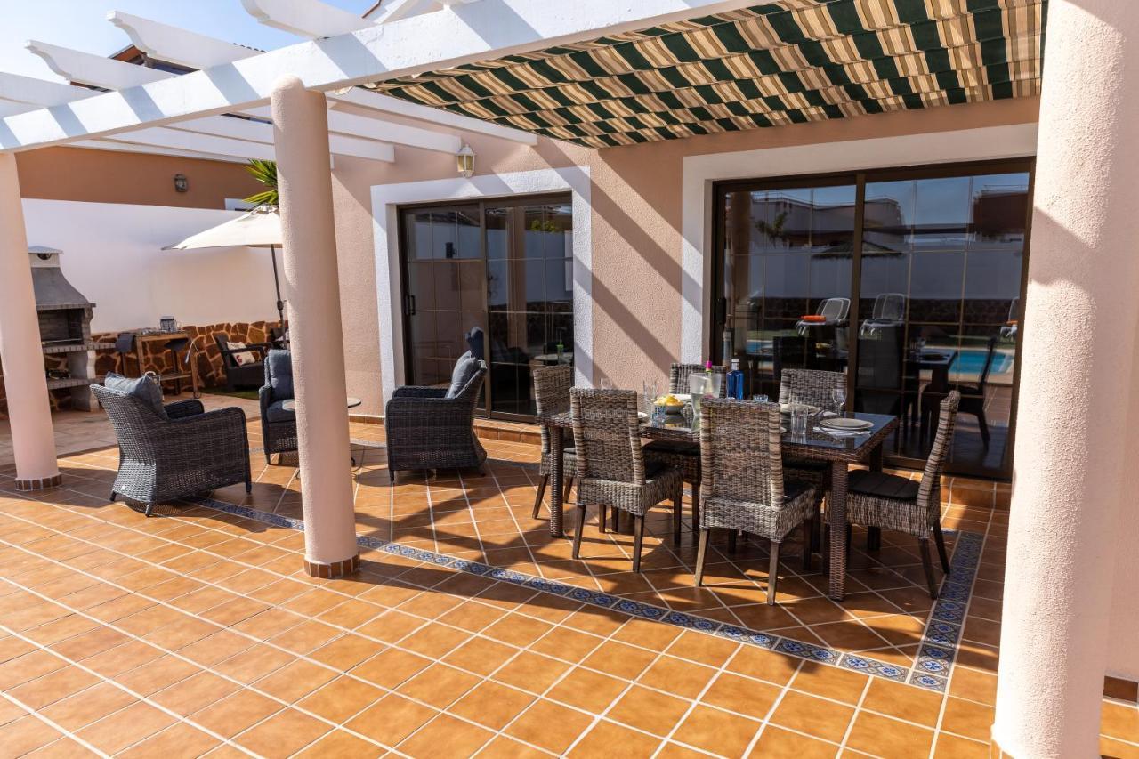 Villa With Private Pool, Near Beach And Golf Caleta De Fuste- Villa Charlotte Costa De Antigua Kültér fotó